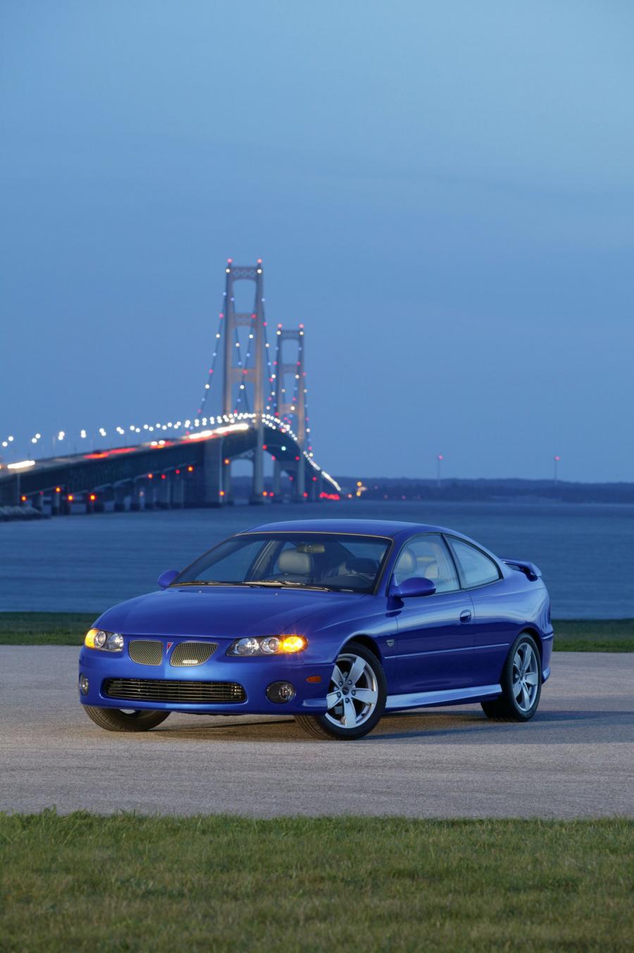  Pontiac GTO 2004 года  (фото 22 из 45)